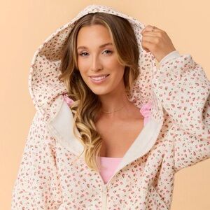 NWT XS blogilates floral marshmallow hoodie